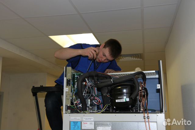 Ремонт холодильников, холодильных камер, горок