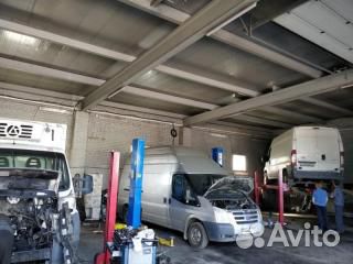 Уплотнитель двери передней правой Ford Transit TTG