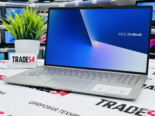 Asus Zenbook 15 i5-8265U / 8 / 256 / GTX 1050