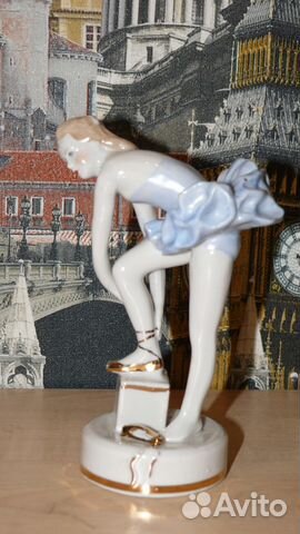 Продаю фарфорувую статуэтку периода СССР 