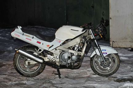 Kawasaki ZZR 400-2