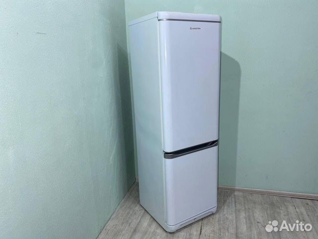 Холодильник Ariston бу гарантией 12 мес