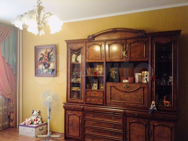 3-к. квартира, 80 м², 6/10 эт.