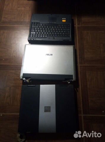 Ноутбук на восстановление, один запускается