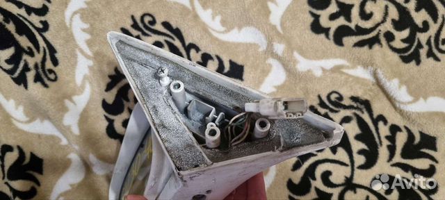 Зеркало заднего вида