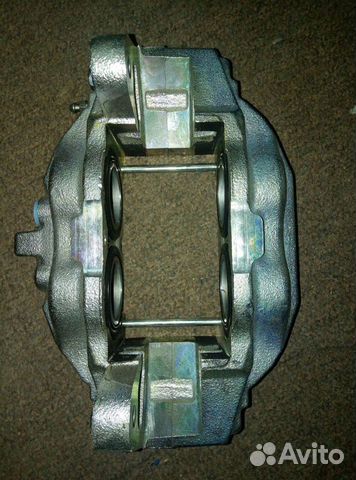 Lexus LX570 Тормозной суппорт 47750-60280