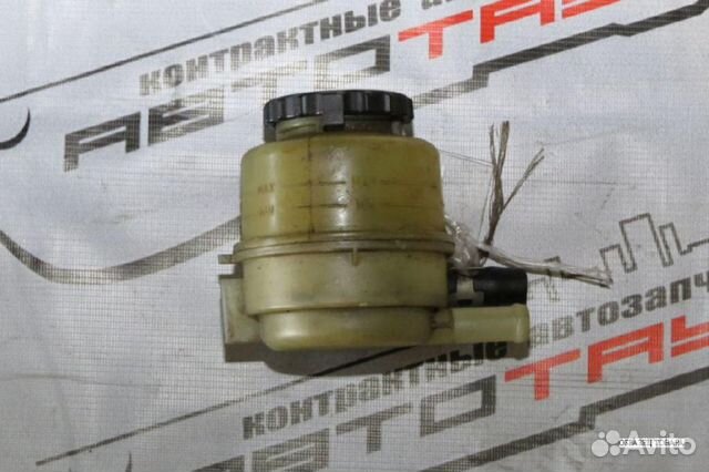 Бачок гур toyota lexus. chaser cresta crown IS200