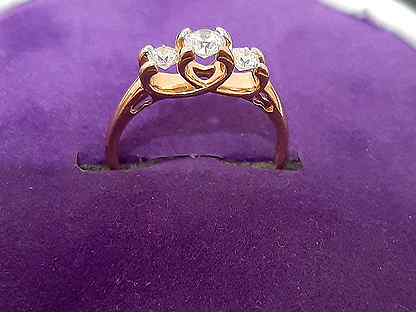 Золотое кольцо Valtera с бриллиантами 18 размер
