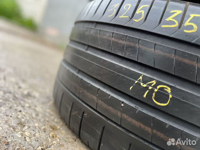 Pirelli P Zero PZ4 285/40 R22 и 325/35 R22