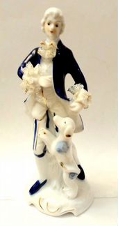 Статуэтка,фарфор