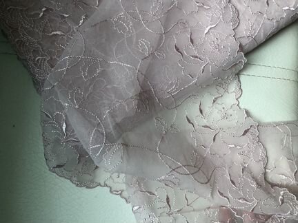 Вышивка на сетке