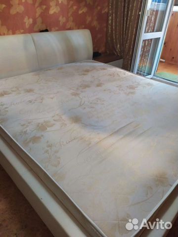 Матрас 180 200 бу