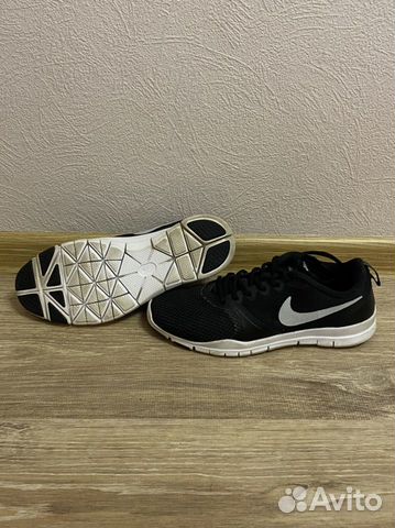 Кроссовки nike женские