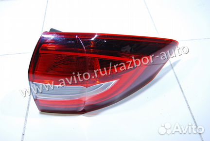 Фонарь задний правый для Ford C-MAX II 2015+