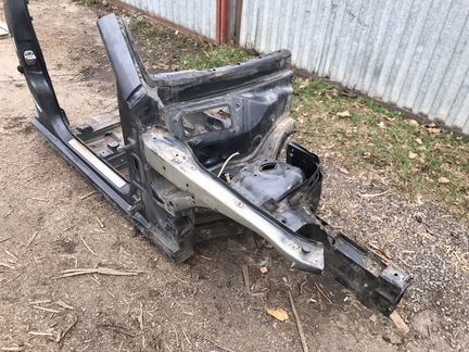 Передняя четверть Mercedes X204 GLK