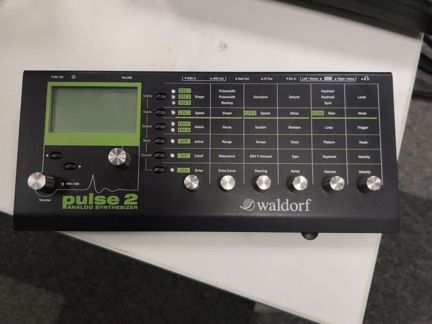 Аналоговый синтезатор Waldorf pulse