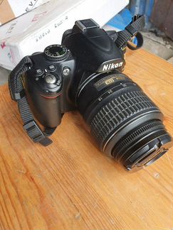 Nikon D3000