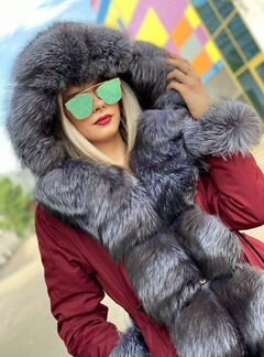 Парка с натуральным мехом