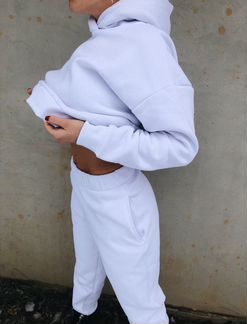 Спортивный костюм женский