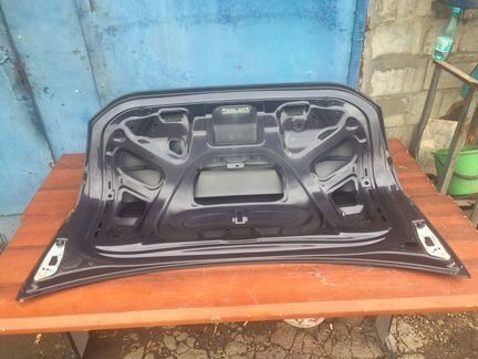 Крышка багажника Audi A6 C6 4F седан