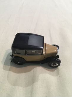 Oxford - austin Seven De Luxe RN Saloon Fawn 1931