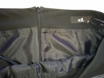 Стильная юбка для офиса, размер М