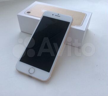 Телефон iPhone 7