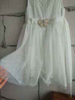 Платье нарядное 122