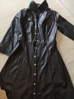 Платье из экокожи Mango