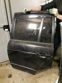 Ленд ровер Дверь задняя левая рендж ровер вог