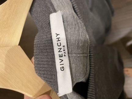 Свитшот givenchy