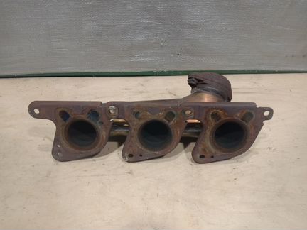 Коллектор выпускной Mercedes Benz M272 W212 W204