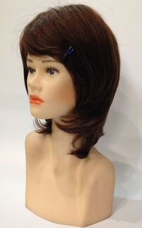 Парик из искусственных волос Sarah