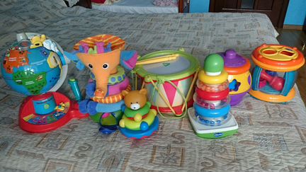 Развивающие игрушки в отличном состоянии