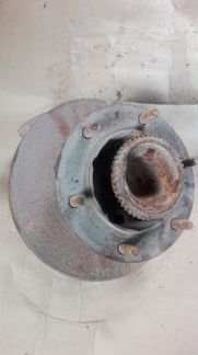 Ступица передняя (левая) ford transit 2003-2012гв