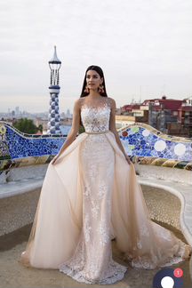 Платье свадебное