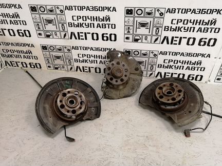 Кулак поворотный Mercedes Benz W212