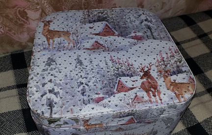 Красивая Подарочная коробка Новогодняя