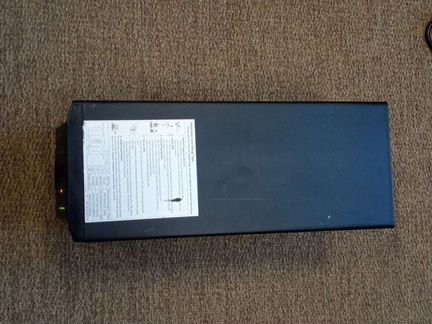 Ибп APC Smart-UPS 1000