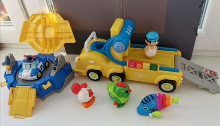 Развивающие игрушки детям