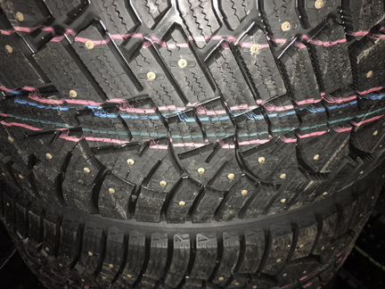 275/40 R21 Continental ContiIceContact 2