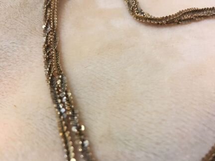 Красивая золотая цепочка