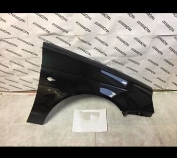 Крыло Лада Приора правое