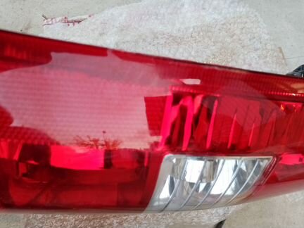 Фонарь задний левый Hyundai Sonata (01-04)