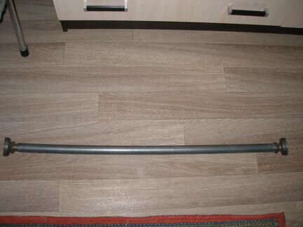 Турник в проем(распорный)