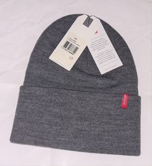 Шапка Levis теплая темно серая с лого пр Италия