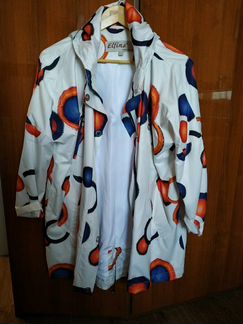 Куртка демисезонная 48р