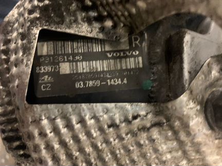 Вакуумный усилитель Volvo S60 V70 в сборе
