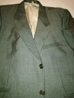 Костюм тройка