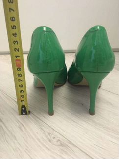 Кожаные лакированные туфли